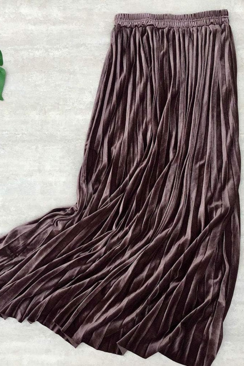 Chouyatou Women's Fall Winter High Wasit Ankle Length Velvet Maxi Long Pleated Skirt