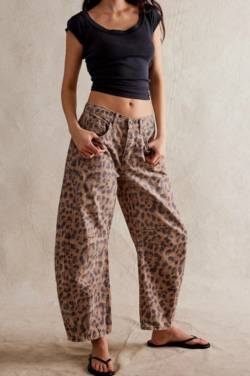 Chouyatou Barrel Jeans Women Wide Leg Cropped Jeans Y2k Mid Rise Baggy Jeans Boyfriend Denim Pants Harem Pants