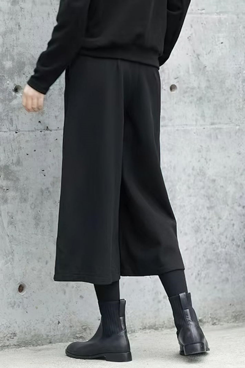 Chouyatou Women's Fall Wool Blend Culottes Capri Cropped Pants Elastic High Waist Wide Leg Palazzo Trouser