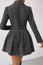 Chouyatou Women's Fall Plaid Tweed Dress Notched Lapel Double Breasted Elegant A Line Mini Jackie Dress