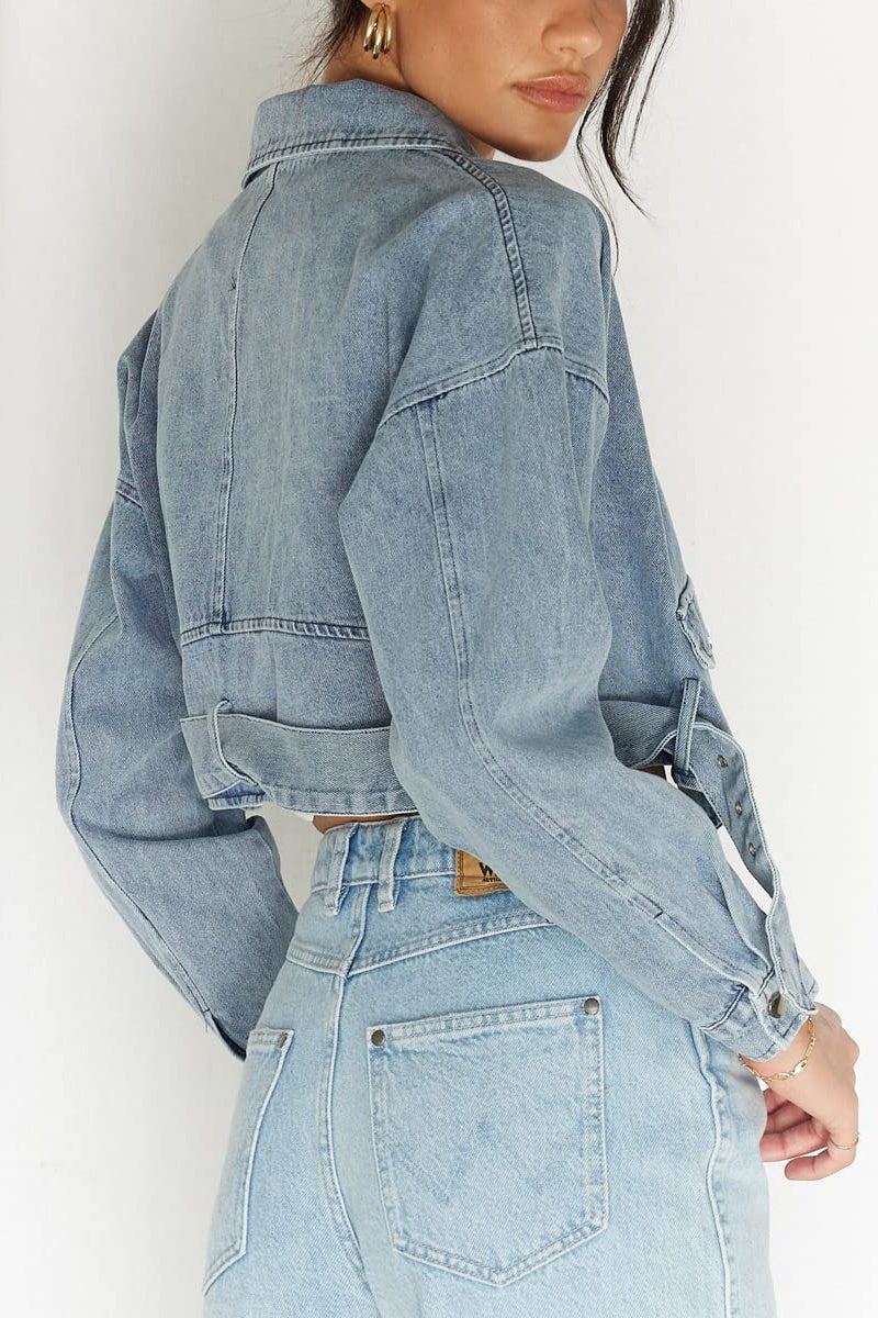 Chouyatou Women's Boyfriend Jean Shakcet Jacket Zipper Belted Moto Denim Blazer Jacket
