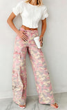 Chouyatou Women Casual Camo Print Denim Pants Y2k Wide Leg Cargo Jeans Flare Distressed Camouflage Jeans Sweatpants Pockets