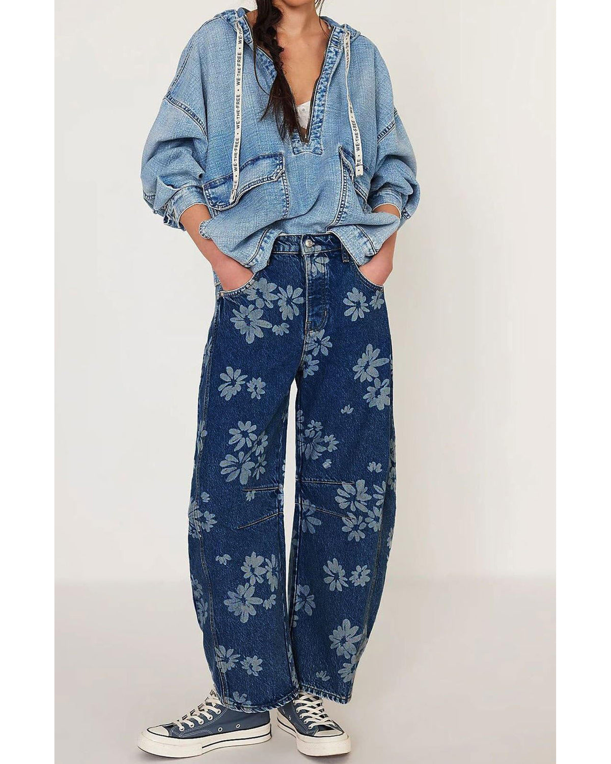 Chouyatou Women Y2k Distressed Barrel Jeans Baggy Wide Leg Jeans Floral Printed Boyfriend Patchwork Denim Pants