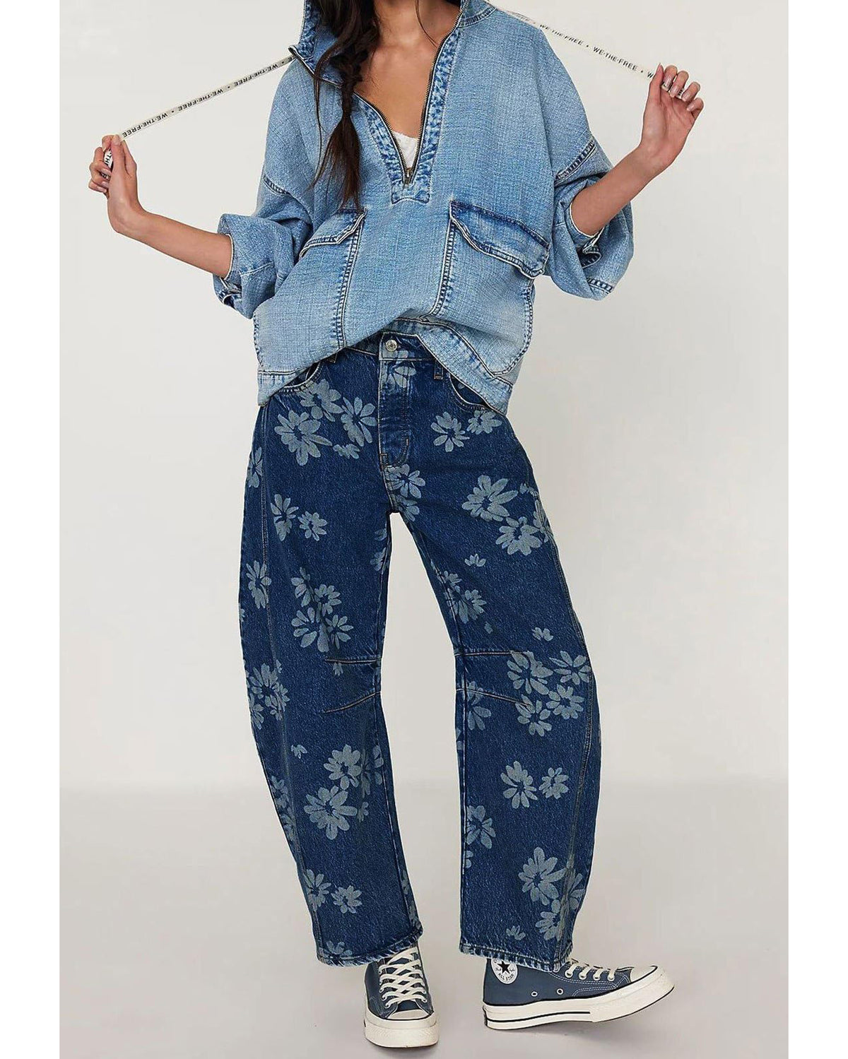 Chouyatou Women Y2k Distressed Barrel Jeans Baggy Wide Leg Jeans Floral Printed Boyfriend Patchwork Denim Pants