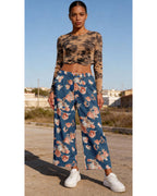 Chouyatou Women Mid Rise Cropped Wide Leg Jeans Baggy Floral Ankle Pants Denim Capris Flare Print Boho Palazzo Jeans Boyfriend