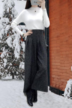 Chouyatou Women's Winter High Waist Wide Leg Plaid Wool Blend Palazzo Capri Pants Culottes with Pockets