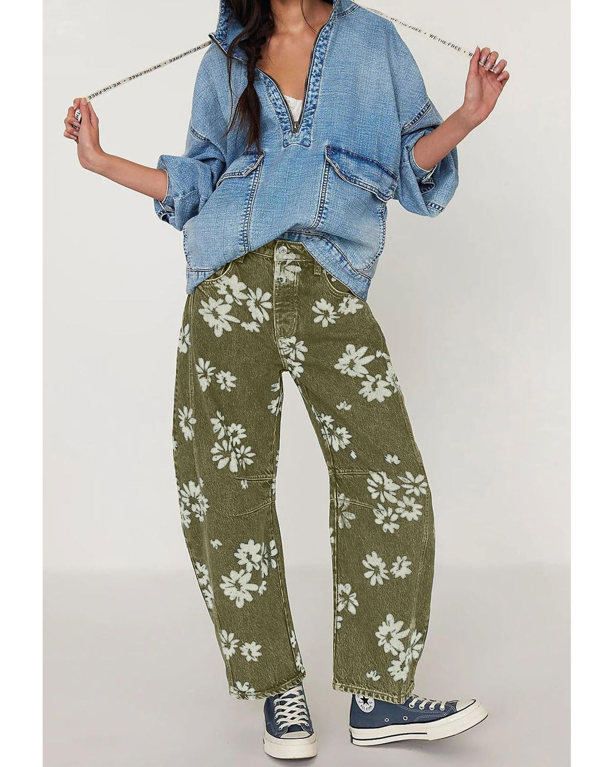 Chouyatou Women Y2k Distressed Barrel Jeans Baggy Wide Leg Jeans Floral Printed Boyfriend Patchwork Denim Pants