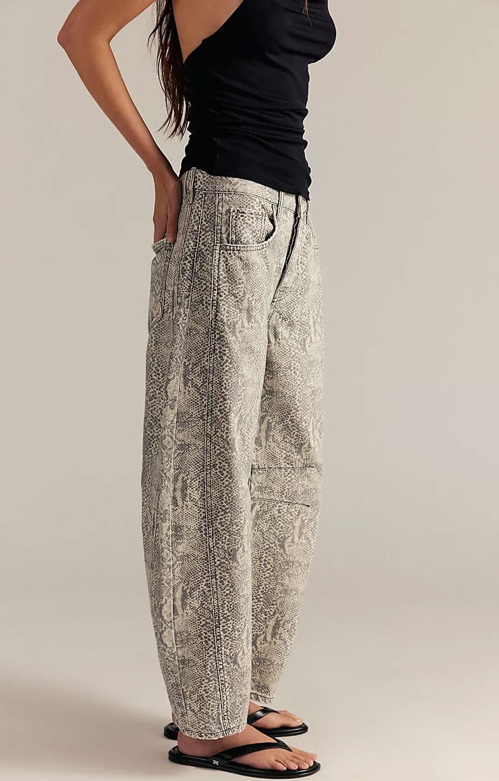 Chouyatou Women Boyfriend Baggy Barrel Jeans Floral Print Denim Ankle Pants Wide Leg Mid Rise Jeans Sweatpants Y2k Patchwork