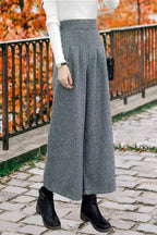 Chouyatou Women's Winter High Waist Wide Leg Plaid Wool Blend Palazzo Capri Pants Culottes with Pockets