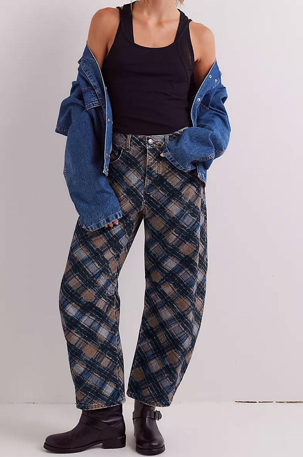 Chouyatou Women Boyfriend Baggy Barrel Jeans Floral Print Denim Ankle Pants Wide Leg Mid Rise Jeans Sweatpants Y2k Patchwork