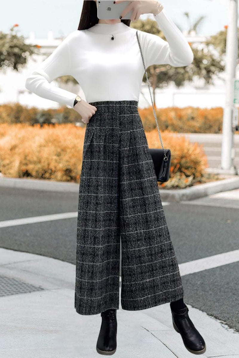 Chouyatou Women's Winter High Waist Wide Leg Plaid Wool Blend Palazzo Capri Pants Culottes with Pockets