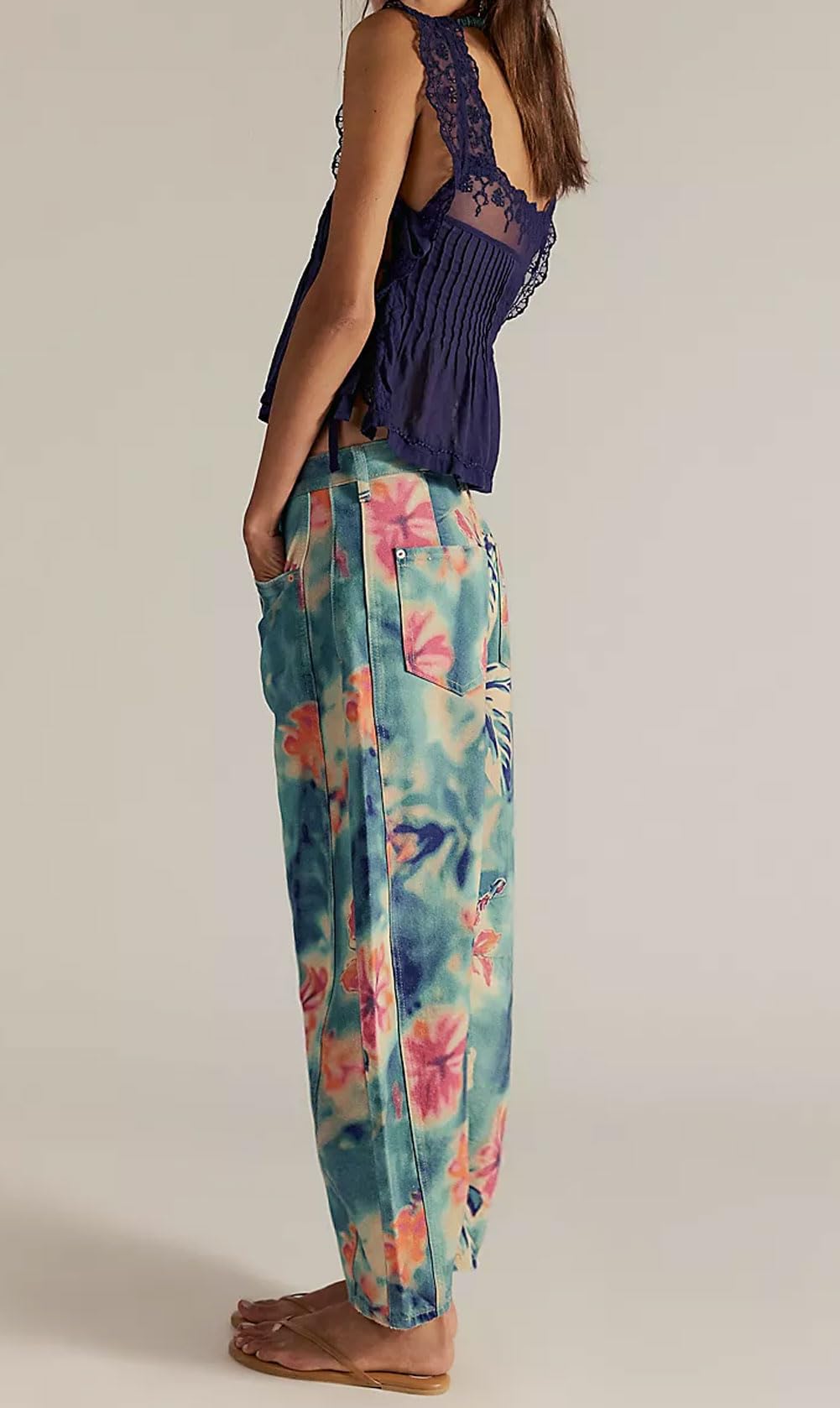 Chouyatou Women Boyfriend Baggy Barrel Jeans Floral Print Denim Ankle Pants Wide Leg Mid Rise Jeans Sweatpants Y2k Patchwork