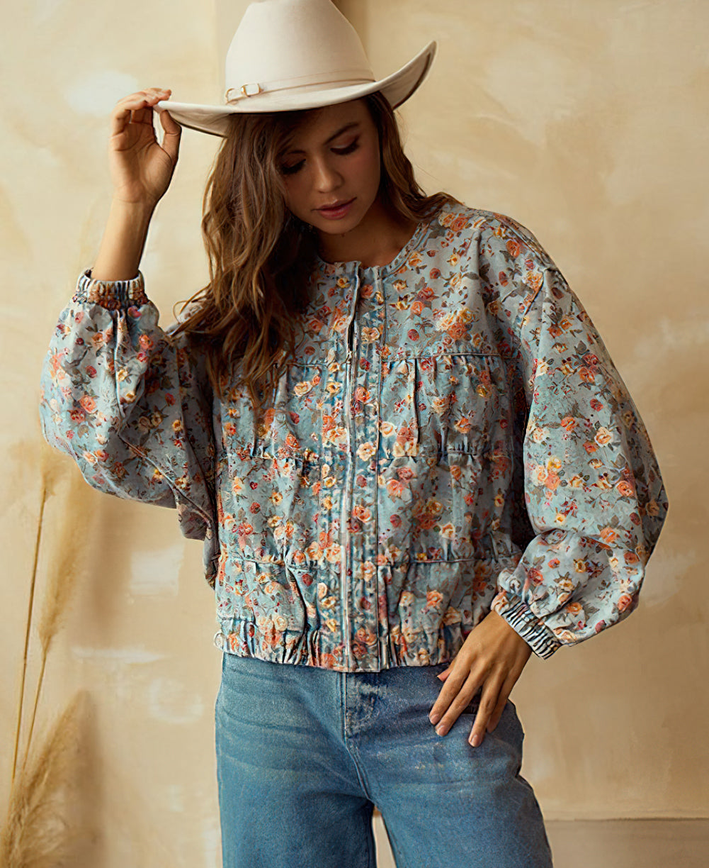 Chouyatou Women Spring Fall Oversized Jean Jacket Trendy Lightweight Y2K Floral Denim Bomber Jacket Coat