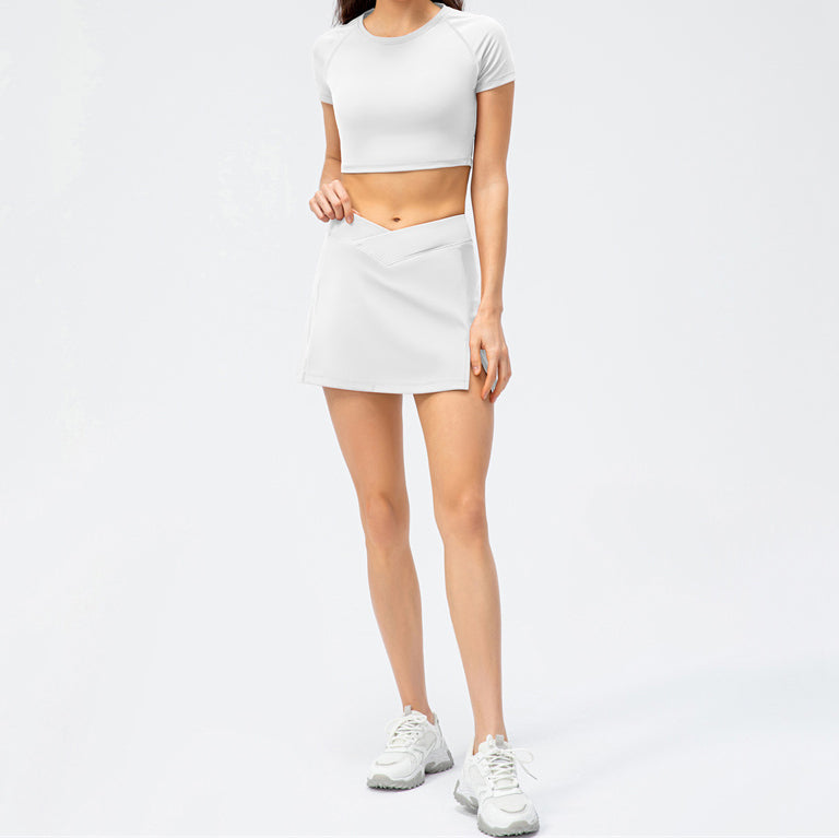 Chouyatou Women Tight Sports Short-Sleeved Anti-Glare Fake Skirt Suit