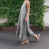 Chouyatou Women Casual Loose-Fit Cotton and Linen Plaid Tank Maxi Dress with Pockets